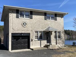 1222 BURDEN LAKE RD