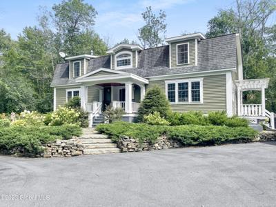 227 Lake Road