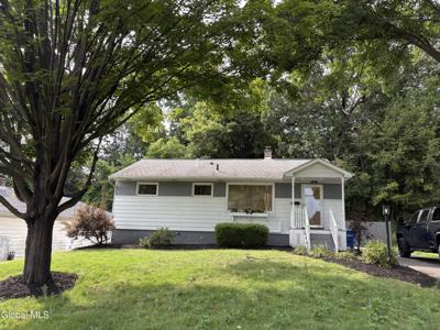 44 Orlando Avenue