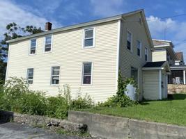 3252 BROAD Street