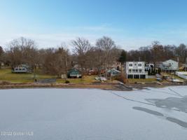 5 Snake Hill Road
