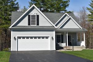 10 KINGSBRIDGE CT