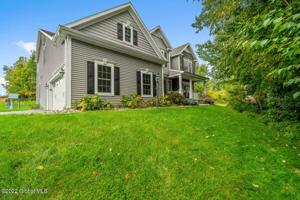 28 Walden Circle Circle