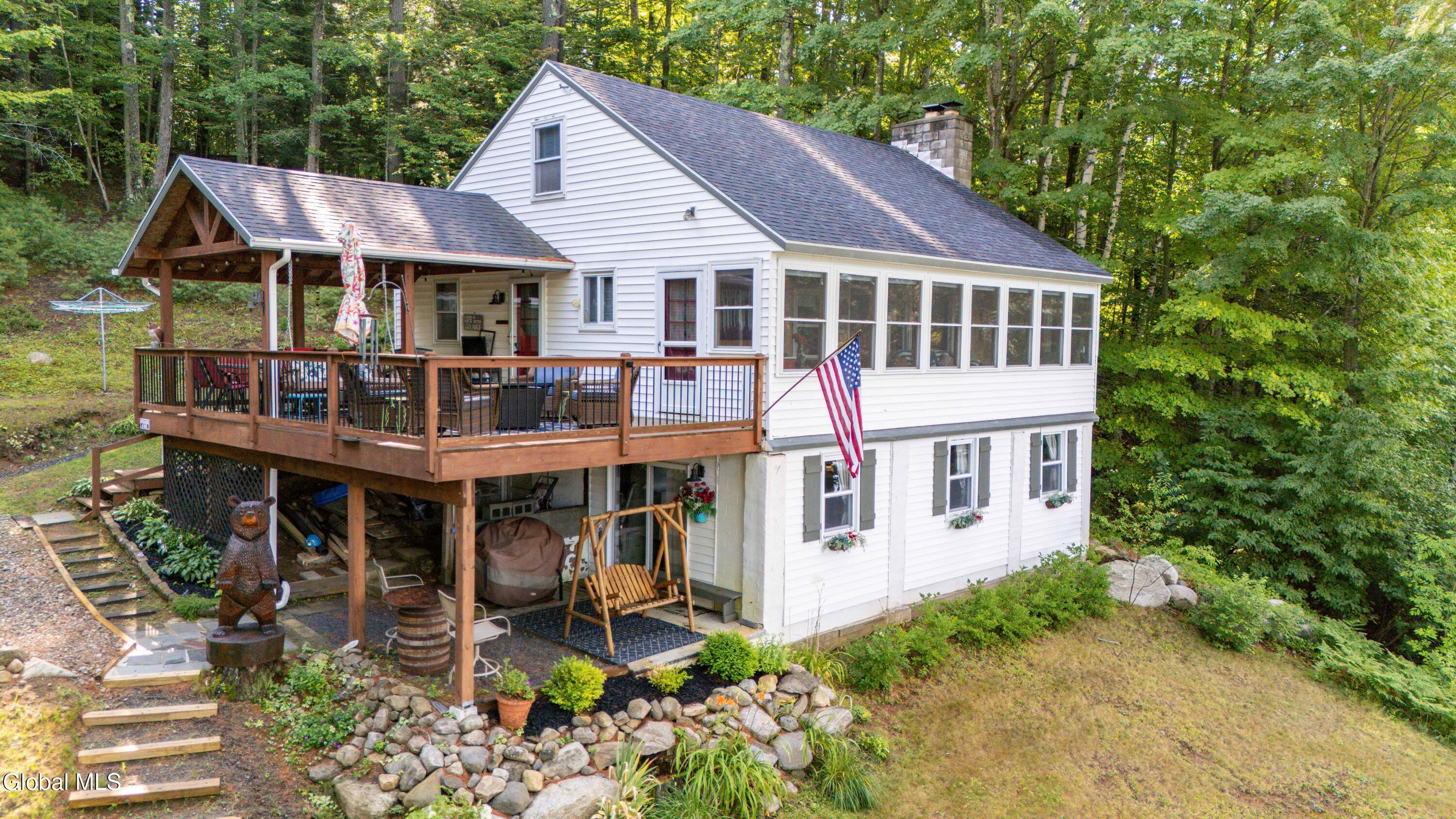 Image 1: 2097 N Shore Rd-44