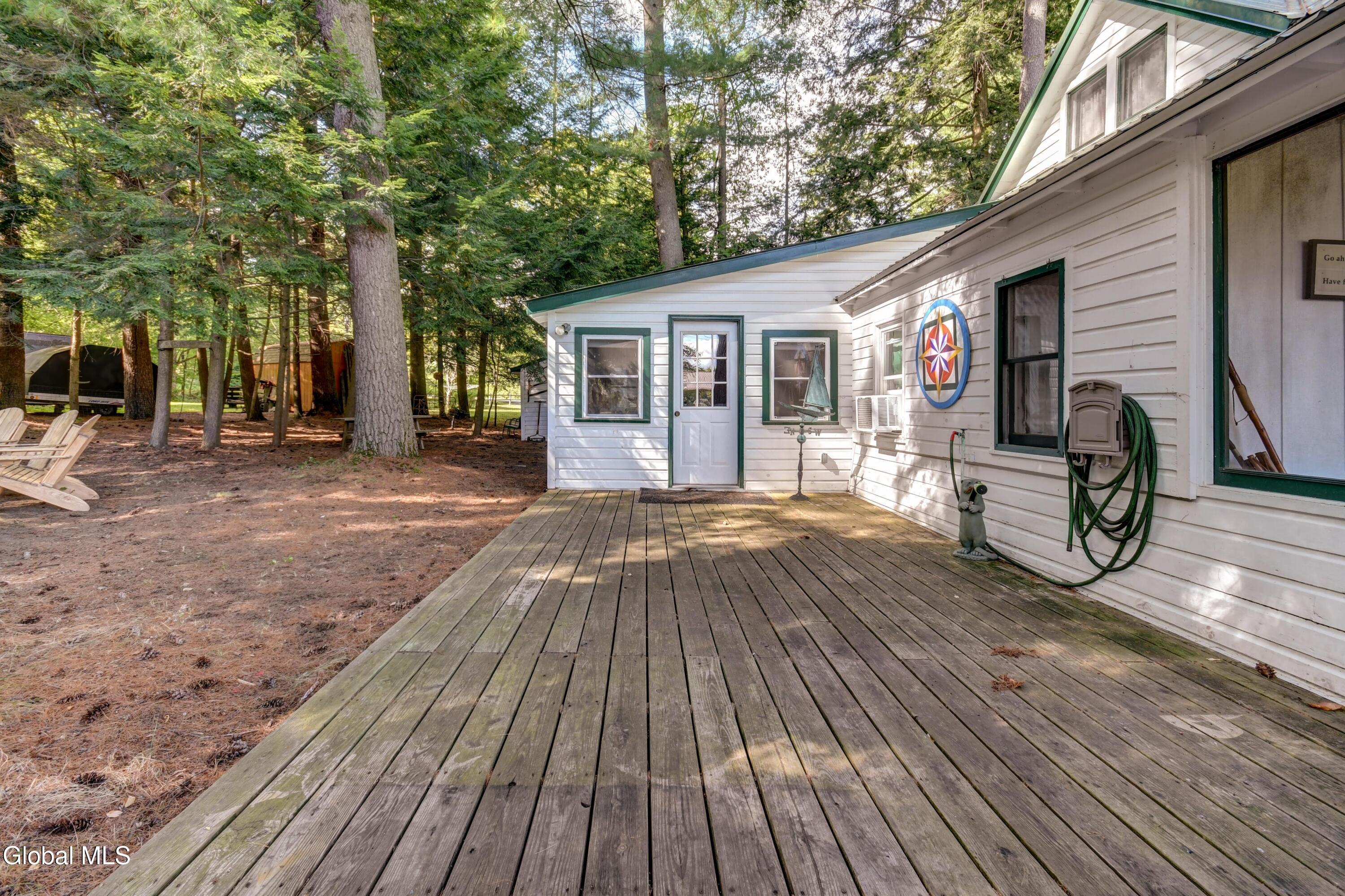 Image 4: 134 Lincoln Ave-13