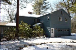 24 INDIAN BROOK DR