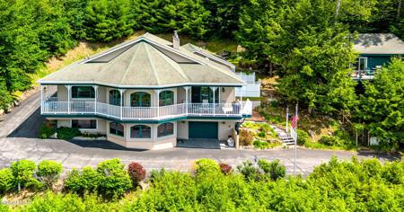 536 E Shore Drive