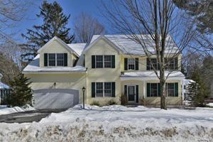4 HORIZON DR