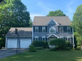 3 WOODS EDGE Court