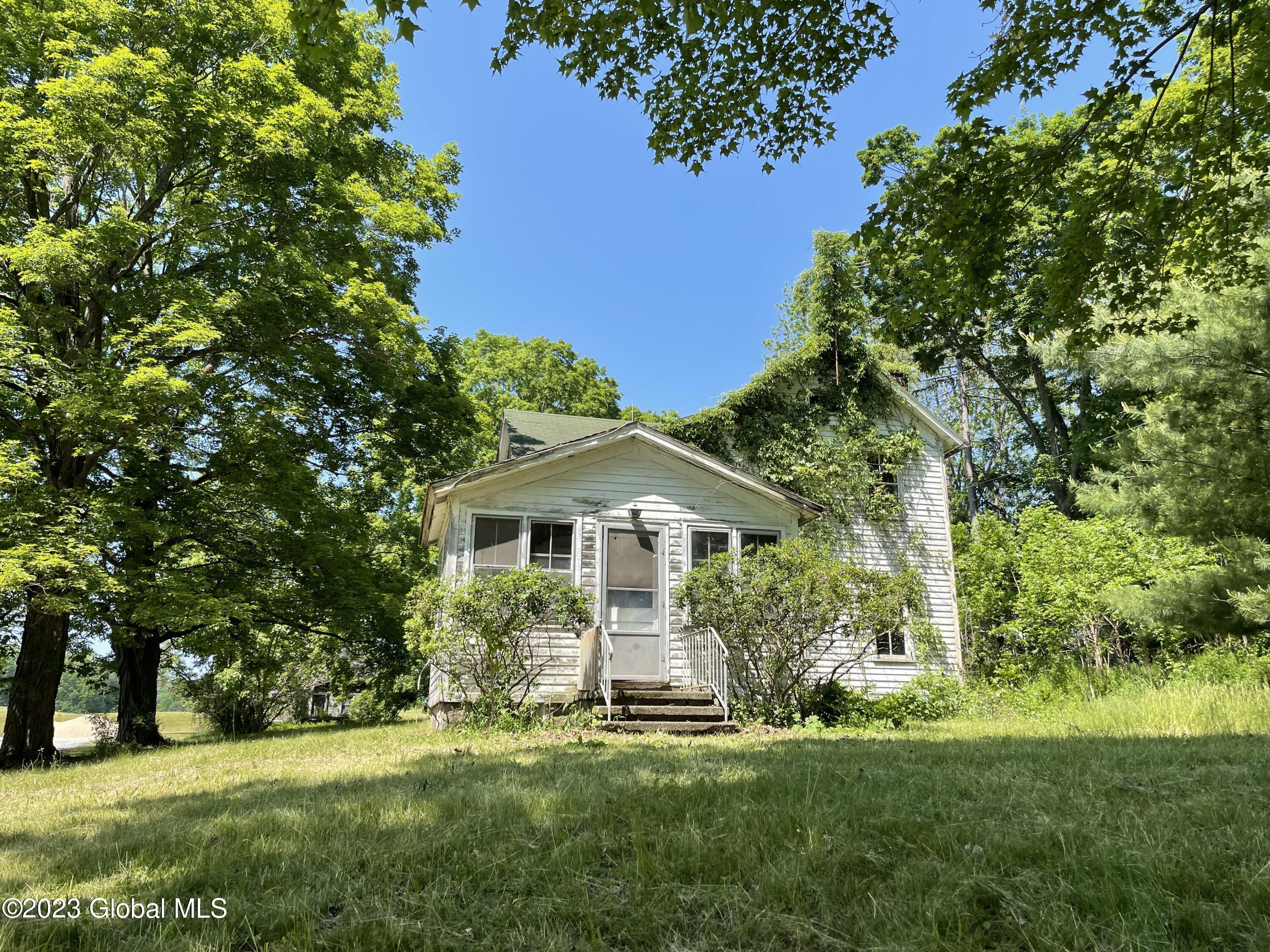379 County Rte 28b, Kinderhook, NY lhrmls01664075