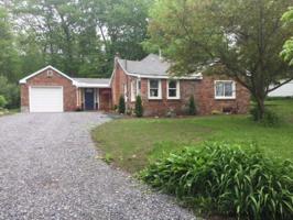 76 EASTSIDE DR