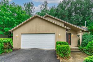 40 MEADOW RUE PL