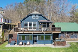 9044 Lake Shore Drive