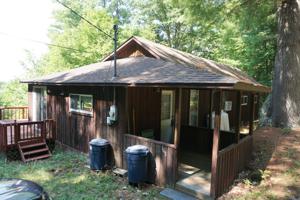 165 BROOKSIDE LA