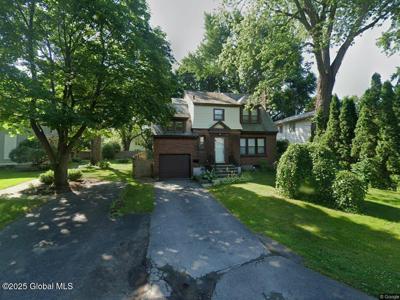 5 Kakely Street