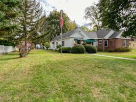 105 HELEN ST