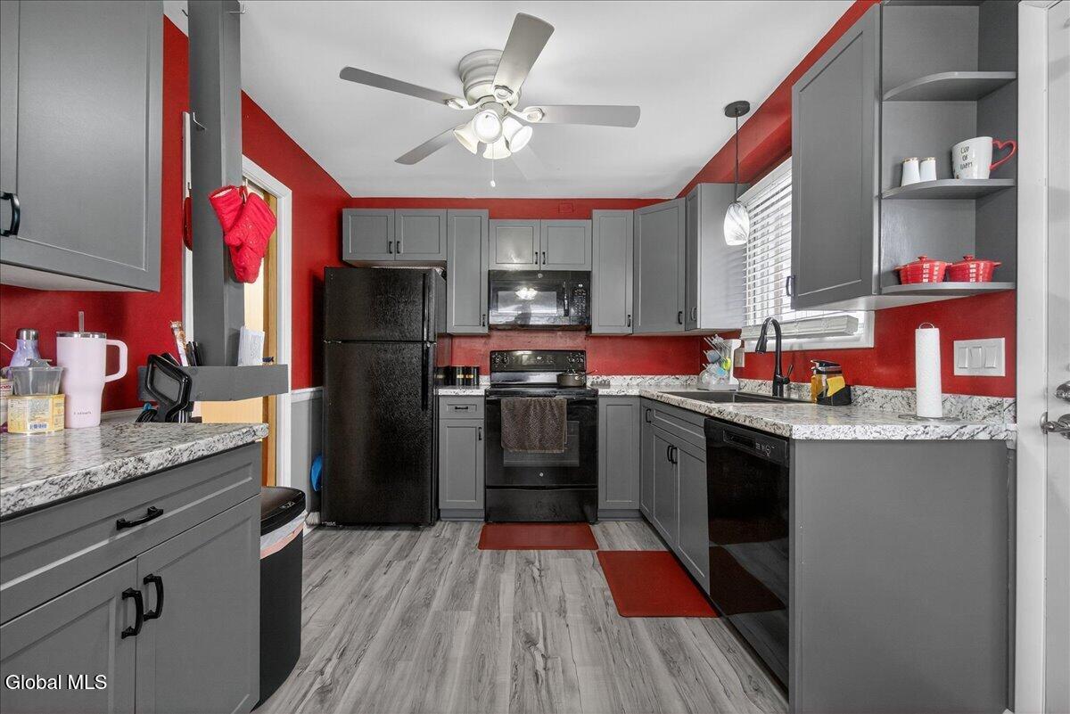 Image 3: 23-37 Hillcrest Ave-23