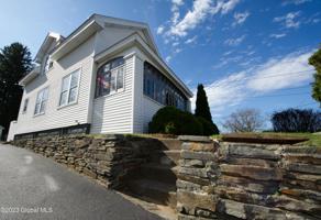 47 Beacon Avenue