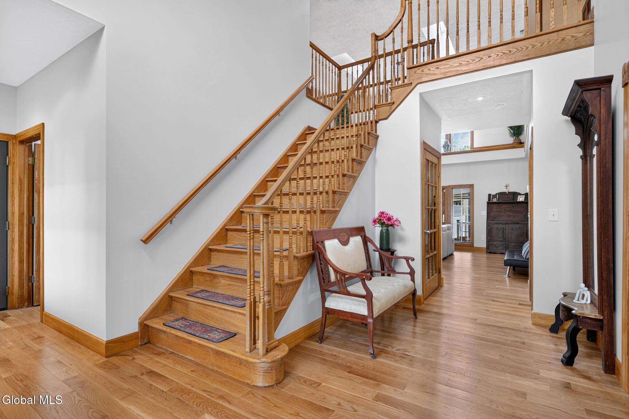 Image 4: 4-web-or-mls-004-001_DSC04570