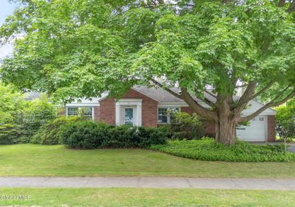 175 Colonial Avenue