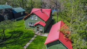 10 E SHORE RD