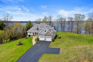 1 FOG HORN WAY