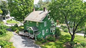 8 BROOK ST