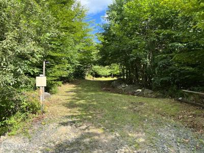 L7.11 St George Ln, Private