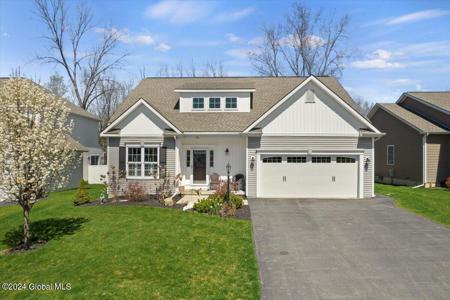 26 Lakepointe Way