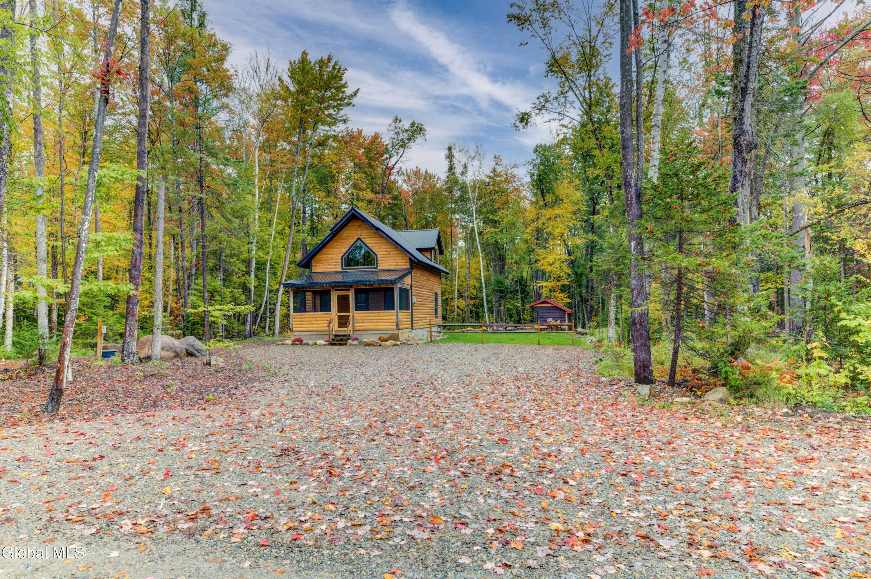Image 3: 112 Paradise Ln-1