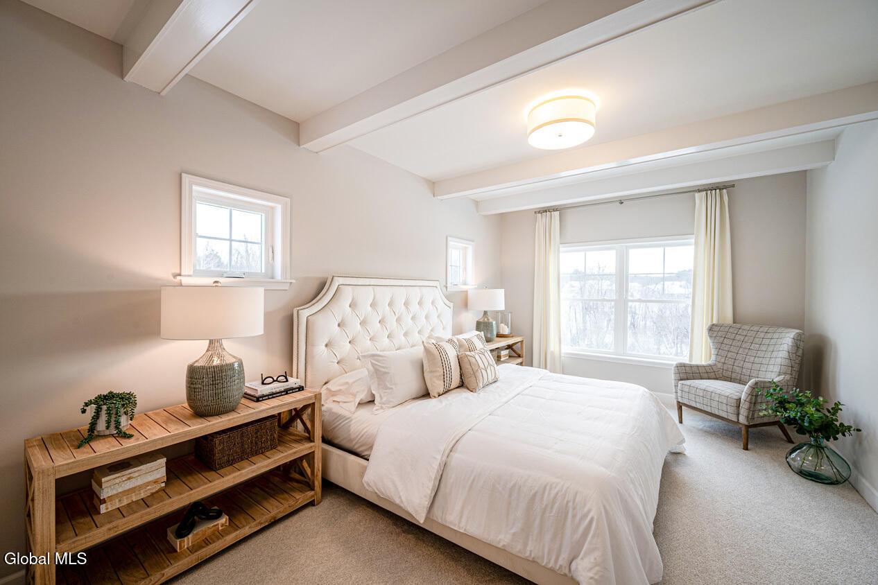 Image 2: Azalea-Interior-15-1550-x-844