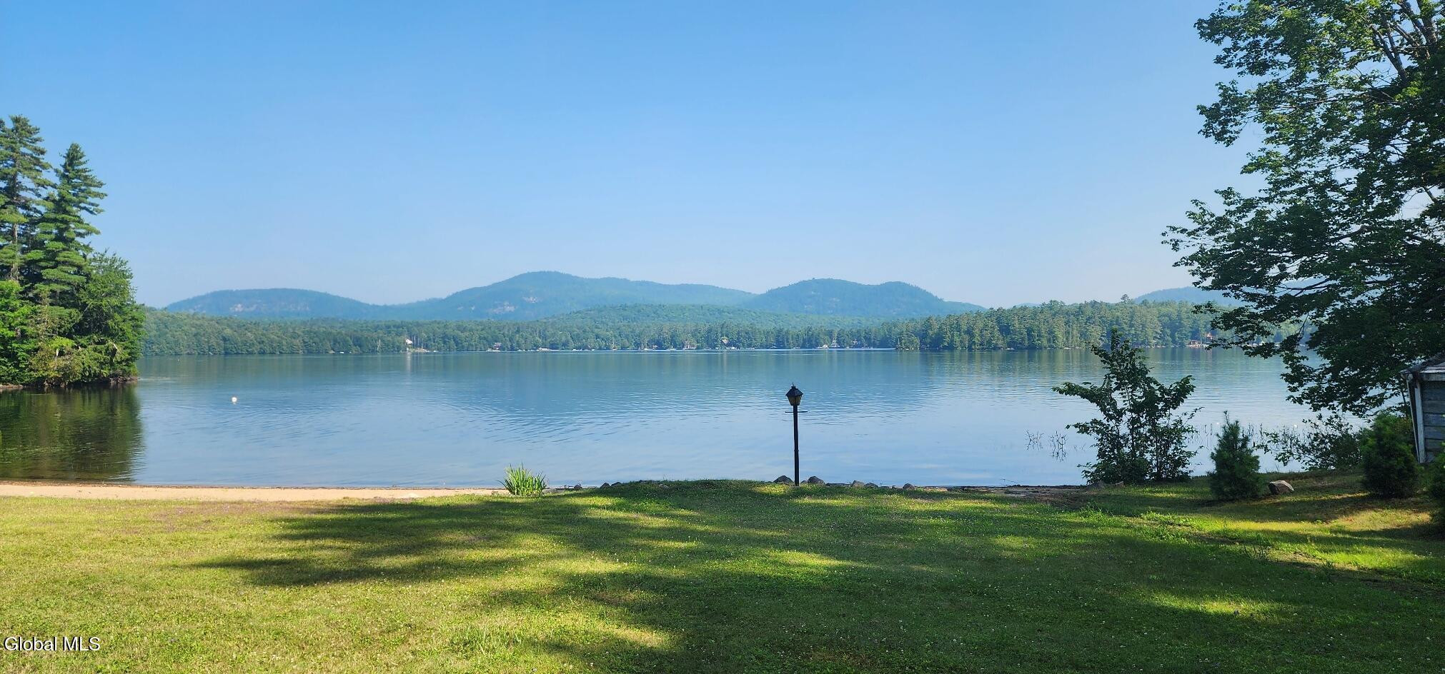 Image 3: view best