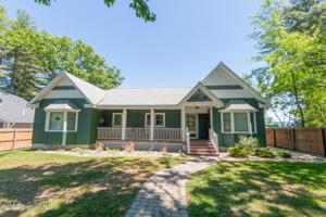 122 Roosevelt Terrace