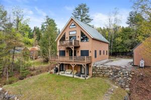 44 Lakeview Drive
