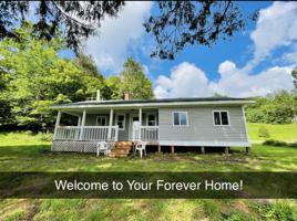 1095 BURDEN LAKE RD