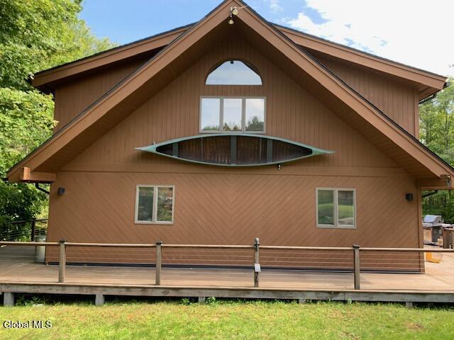 Image 3: View of Front