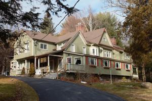 3841 LAKE SHORE DR