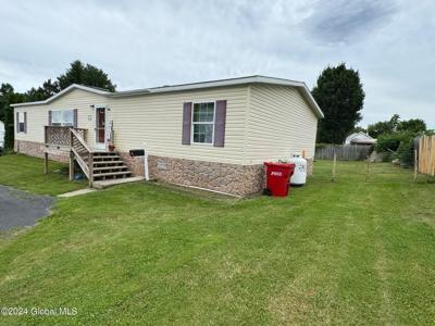 14 Waldo Place