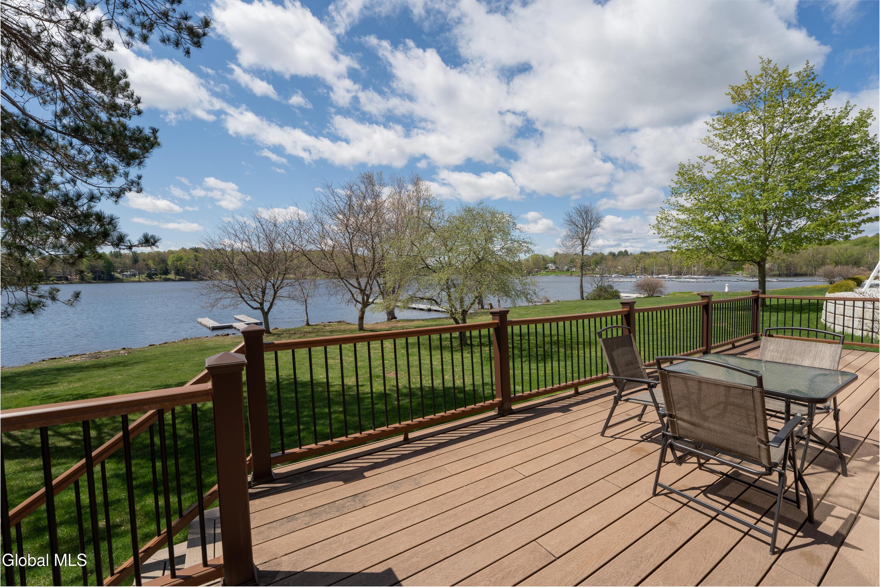 Image 4: 122 Boblin Marina Spring-17