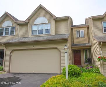 3 Pine Ridge Road