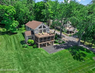 61 Springwater Drive