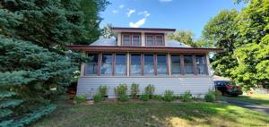 10 TAYLOR ST