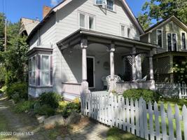 13 Wesley Avenue