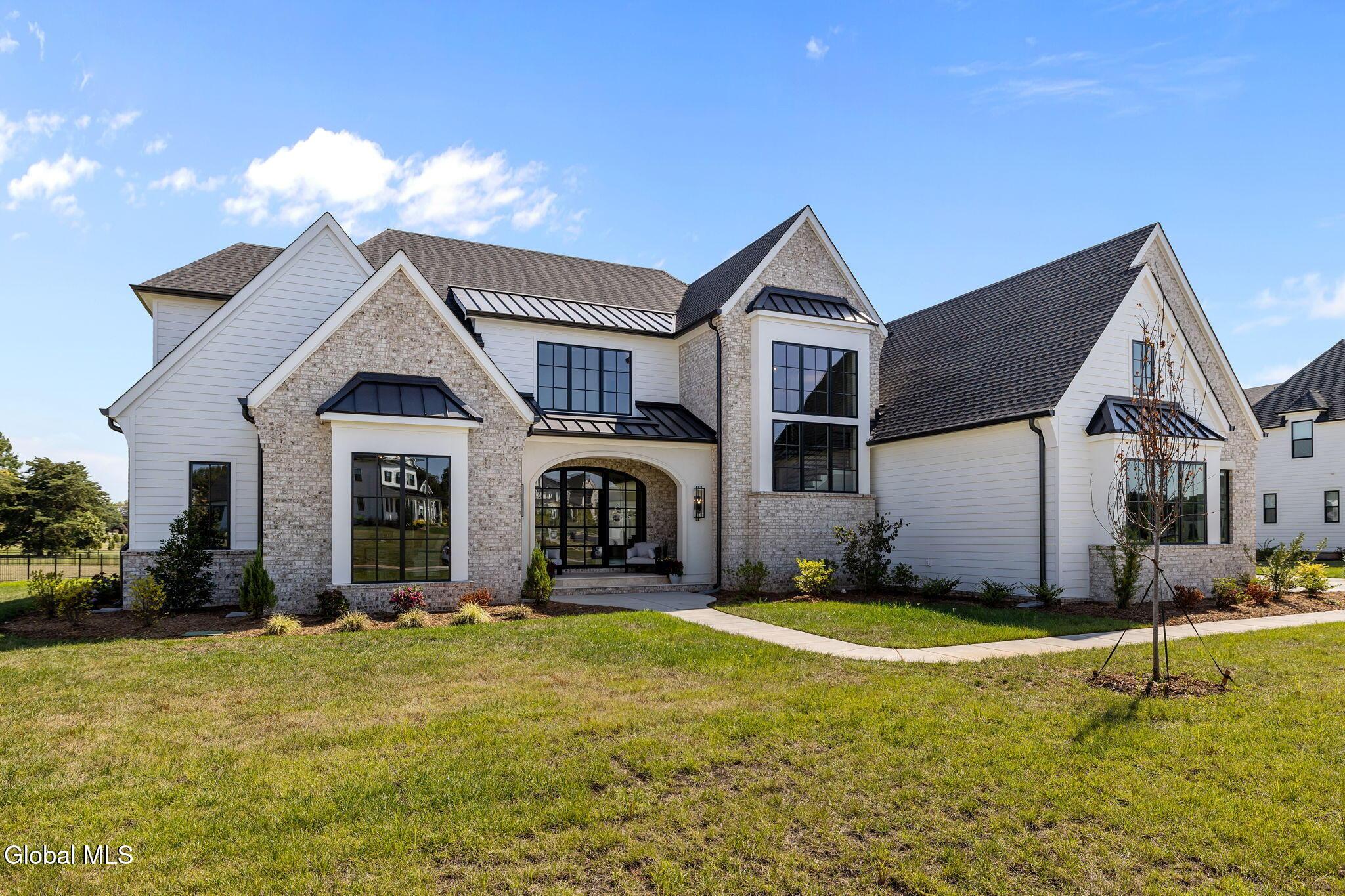 Image 2: 4-web-or-mls-2U5A6616