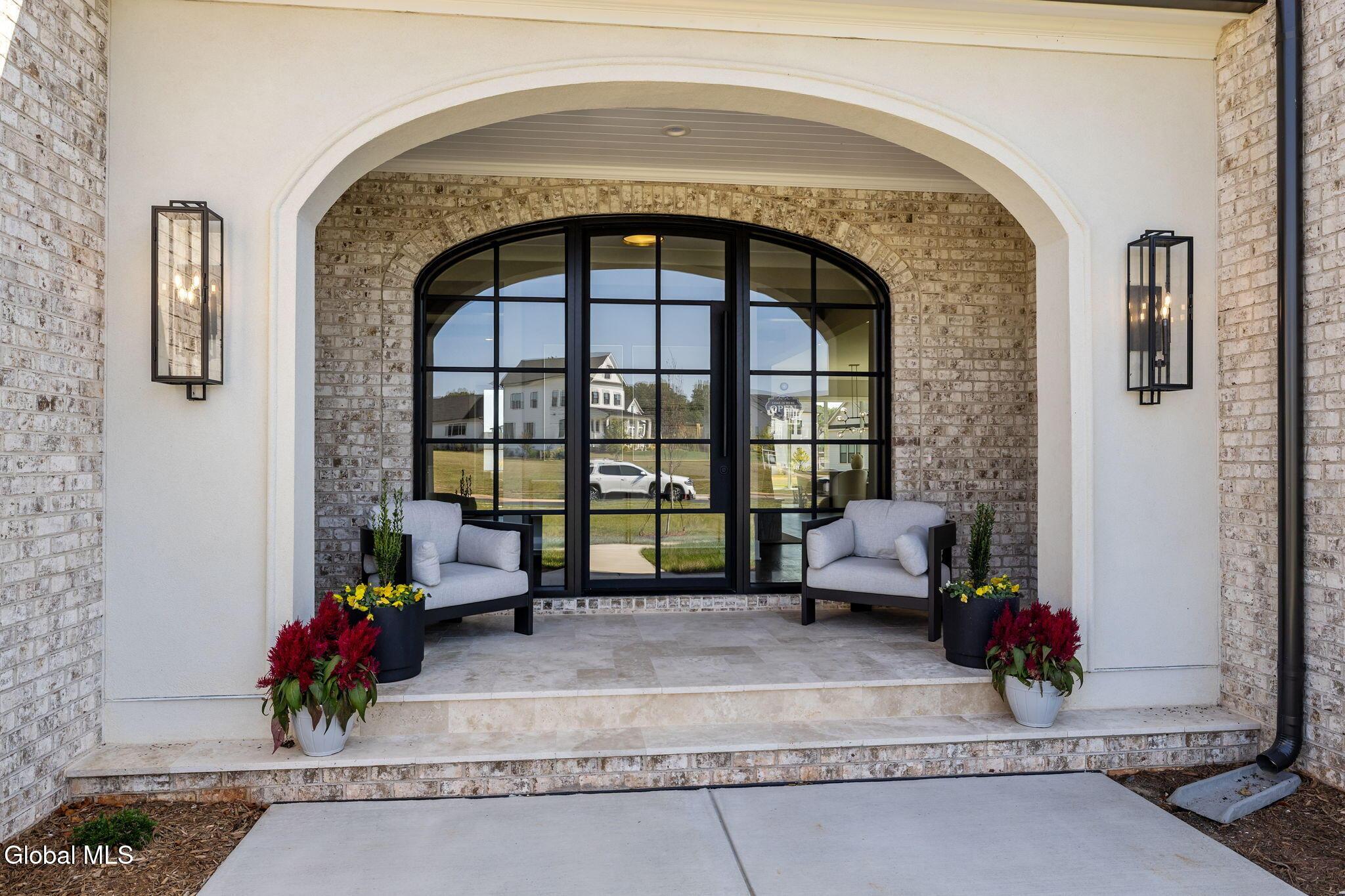 Image 3: 5-web-or-mls-2U5A6617