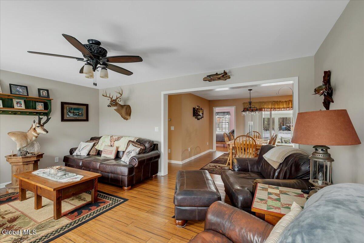 Image 3: 03-IMG_3486