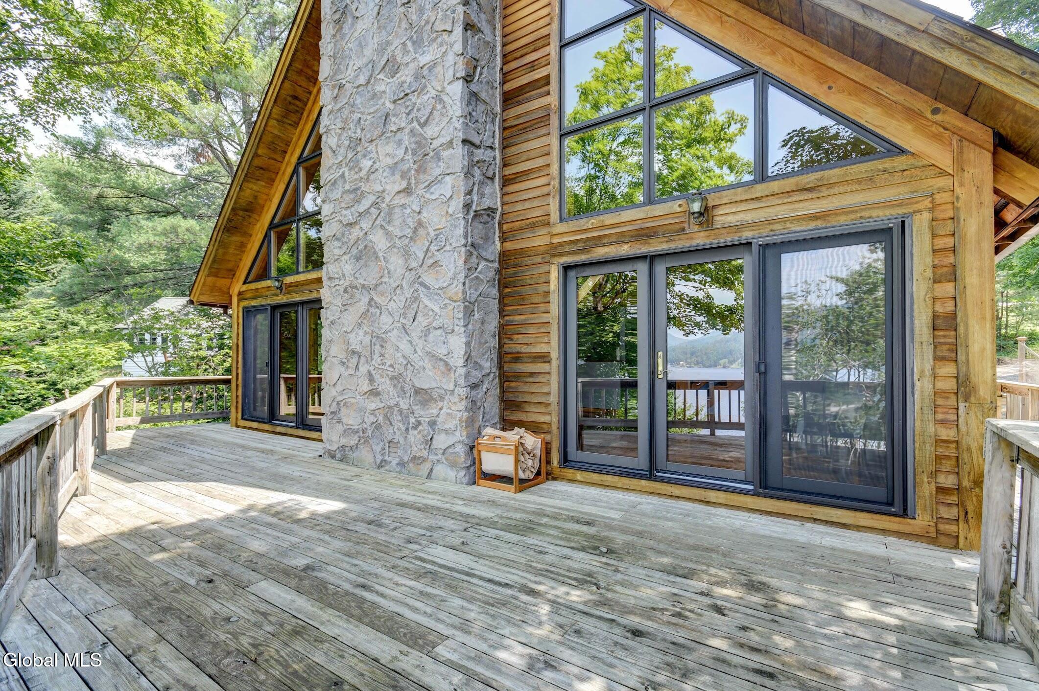 Image 3: 3429 S Shore Rd-18