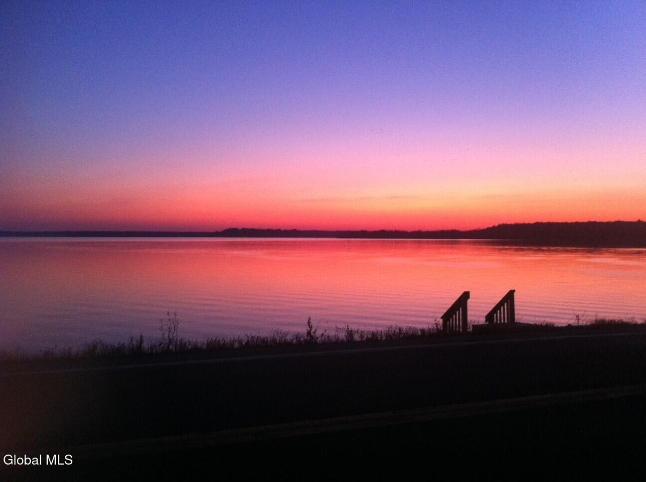 Image 3: Lake view 2