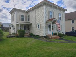 45 CHAMPLAIN AV