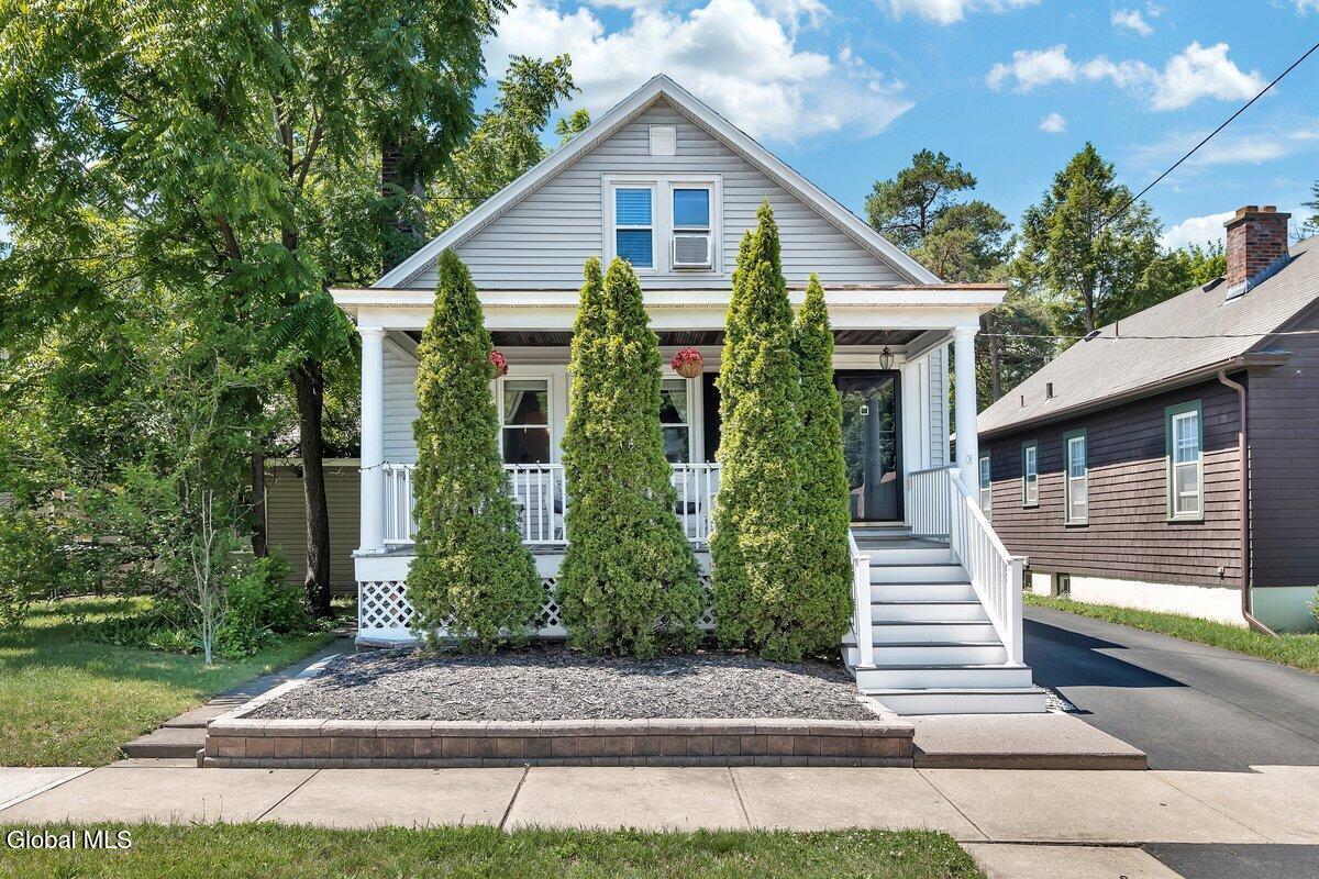 Image 1: 942 Myrtle Ave-1